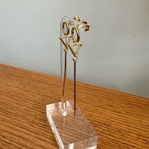 Geometric gold earrings